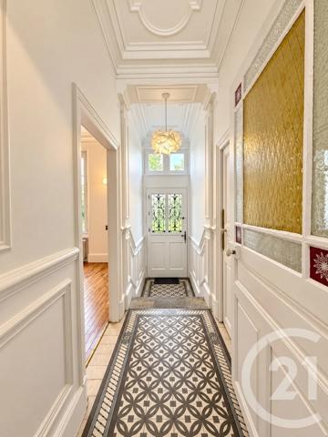 Maison à vendre  6 pièces - 151,50 m 2   MOULINS  - 03