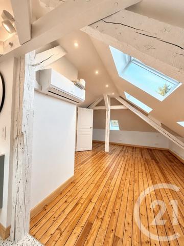 Maison à vendre  6 pièces - 151,50 m 2   MOULINS  - 03