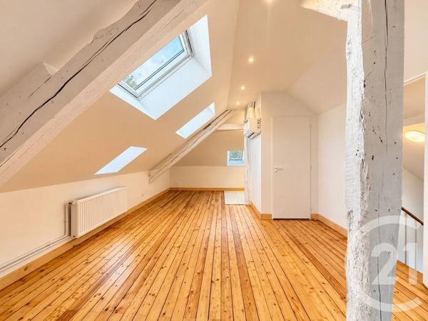 Maison à vendre  6 pièces - 151,50 m 2   MOULINS  - 03