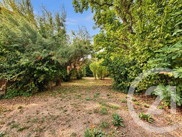 Maison à vendre  6 pièces - 151,50 m 2   MOULINS  - 03