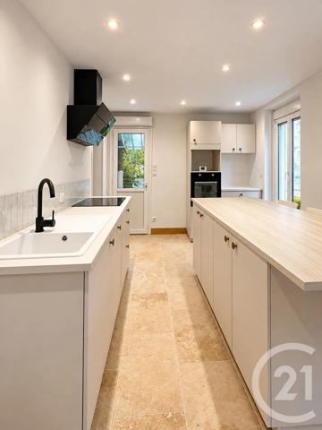 Maison à vendre  6 pièces - 151,50 m 2   MOULINS  - 03