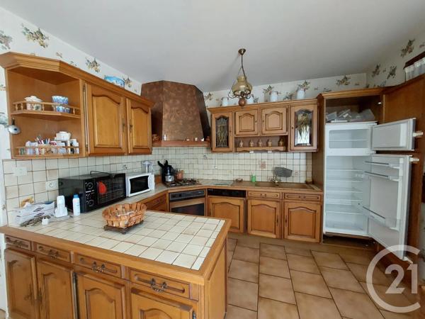 Maison à vendre  6 pièces - 148,90 m 2   MONTLUCON  - 03