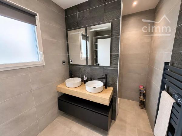 EXCLUSIVITE, SECTEUR MONTROND LES BAINS, 42210,