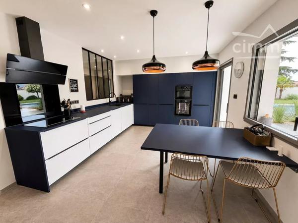 EXCLUSIVITE, SECTEUR MONTROND LES BAINS, 42210,