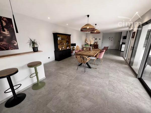EXCLUSIVITE, SECTEUR MONTROND LES BAINS, 42210,