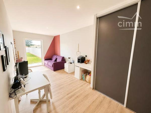 EXCLUSIVITE, SECTEUR MONTROND LES BAINS, 42210,