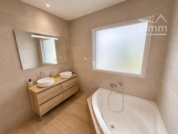 EXCLUSIVITE, SECTEUR MONTROND LES BAINS, 42210,