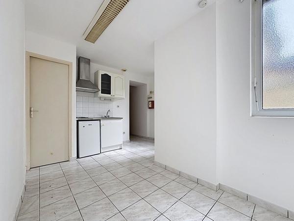 Appartement Studio à Mayenne - 16.63 m2