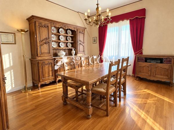 Maison 5 pièce(s) 3 chambre(s) 105 m²