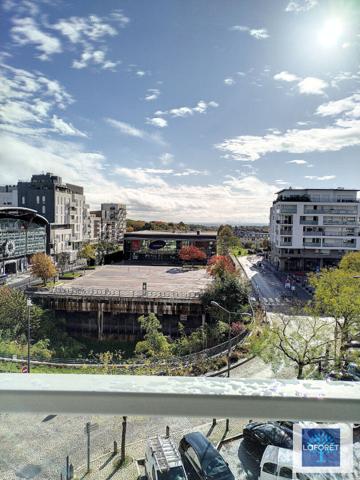 Location appartement près de Cergy - 3 pièce(s) - 65 m² - 1 100 € / mois