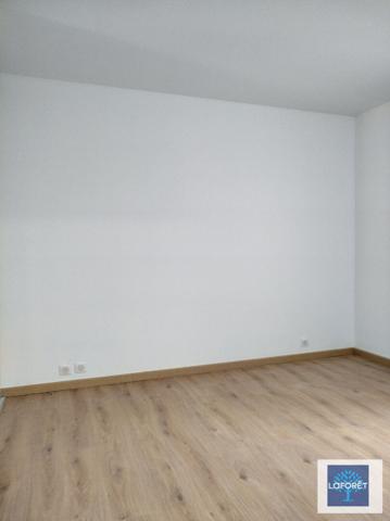 Location appartement près de Cergy - 3 pièce(s) - 65 m² - 1 100 € / mois