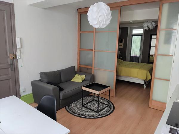 Location appartement Dijon - 1 pièce(s) - 31 m² - 450 €/mois