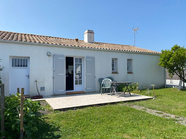 Jolie maison de pays de 2 chambres - Le Fenouiller