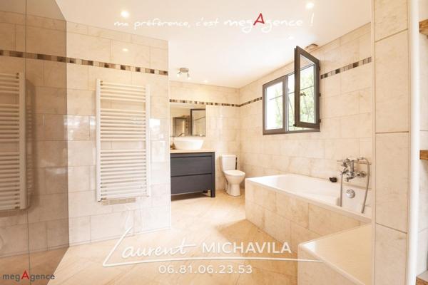 Maison à VILLENEUVE-LES-BEZIERS, 34420 - 8 pièces 149m²