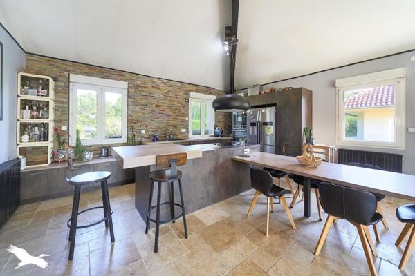 Maison à vendre 397 000 € Lavaur 7 p 220 m² DPE D