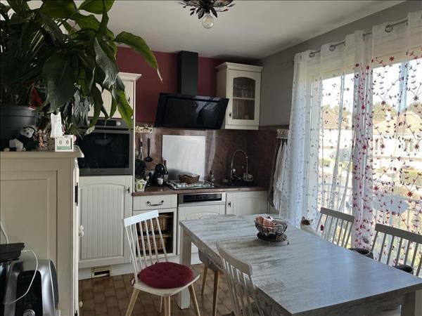 Maison à vendre |  Objat |  4 pièces | 81 m²