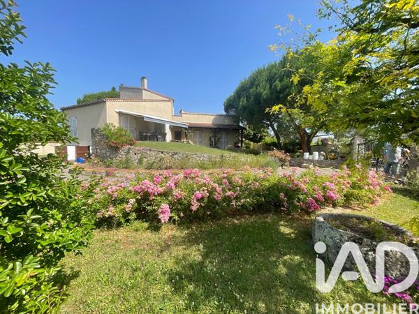 Maison à vendre 7 pièces 145 m² Feurs