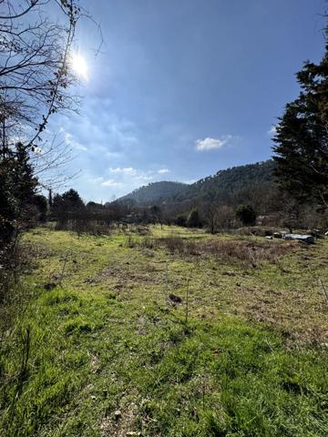 Terrain constructible de 1632 m² Levens