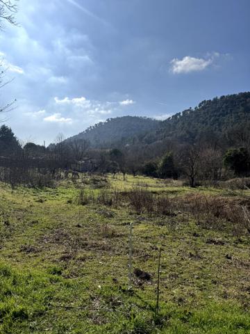 Terrain constructible de 1632 m² Levens