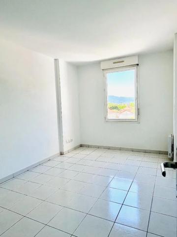 Appartement à louer à Hyères (83400)