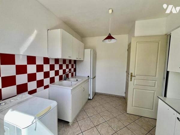 Vente villa à Pont-Saint-Esprit avec terrain entièrement cloturé