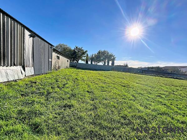 Terrain à Carbonne avec dépendance