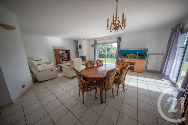 Maison à vendre  6 pièces - 124,39 m2 LE HAILLAN - 33