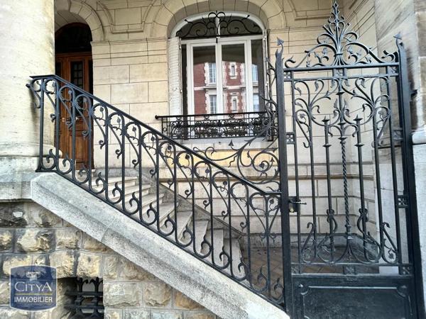 Maison à vendre 9 pièces 260m² Charleville-Mézières (08000)
