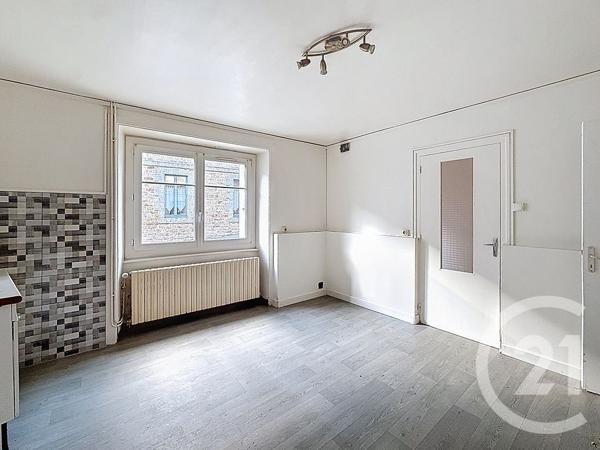 Maison à vendre  6 pièces - 106,20 m2 GUINGAMP - 22