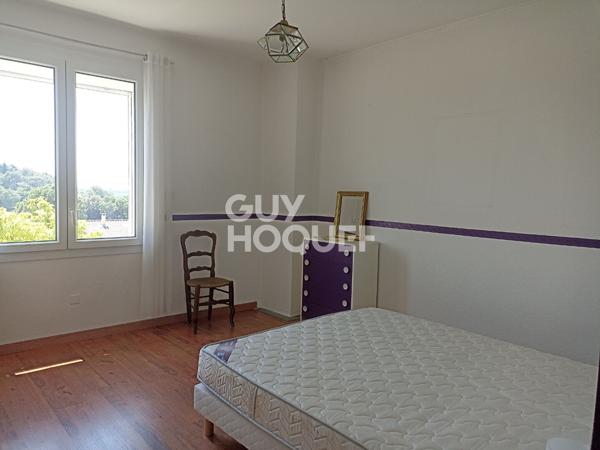 VACQUEYRAS : maison de ville F4 (132 m²) à louer