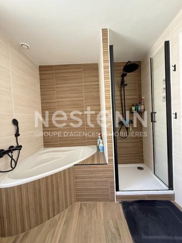 MOREAC - Propriété de charme à vendre 6 chambres et son magnifique jardin de 1280 m²