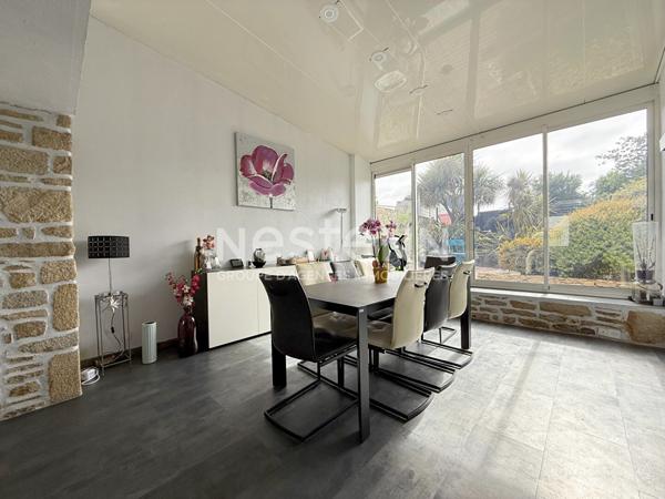 MOREAC - Propriété de charme à vendre 6 chambres et son magnifique jardin de 1280 m²