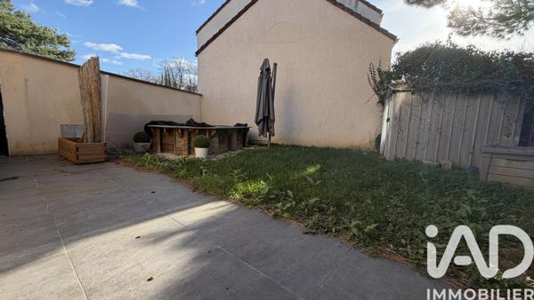 Maison à vendre 5 pièces 96 m² Vert-Saint-Denis