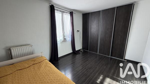 Maison à vendre 5 pièces 96 m² Vert-Saint-Denis