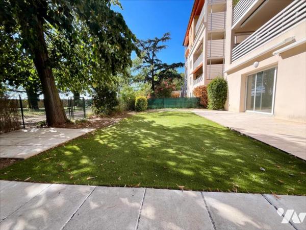 Appartement grand T2 avec jardin et terrasse