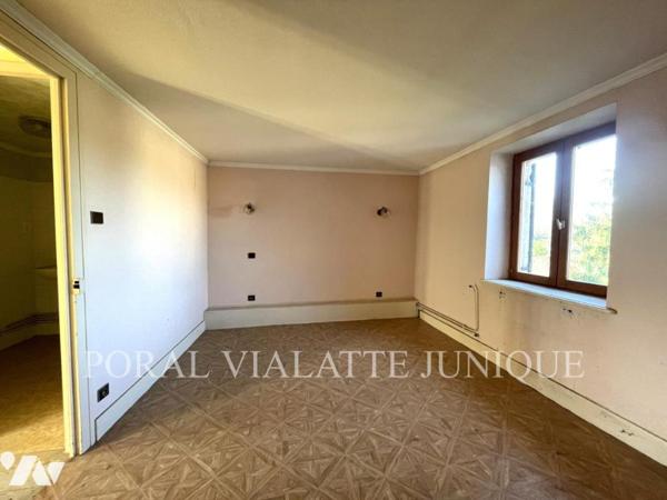 Maison de village T6 avec jardin