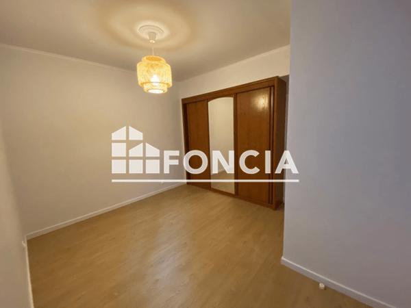 Location Appartement 2 pièces 51.14 m² - 4 RUE JEAN REVEIL Pau 64000