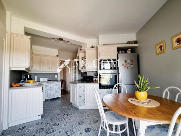 Appartement 5 pièce(s) 110.25 m²