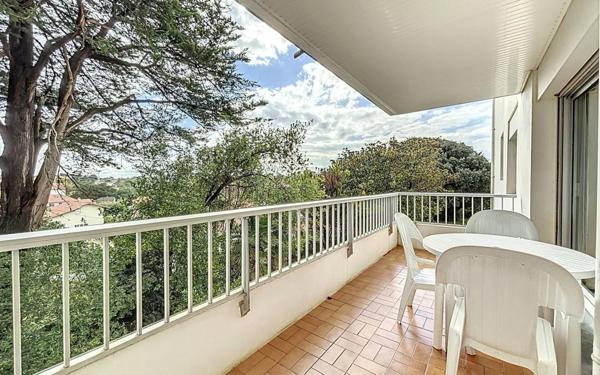 Appartement à vendre    2 pièces • 42 m2 Anglet