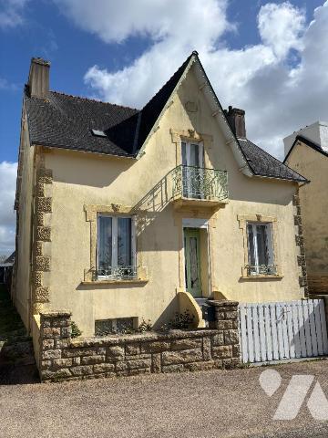 Maison a Vendre à BRIEC, en Finistère Sud (29), en Centre Ville, en EXCLUSIVITE, Maison Traditi...
