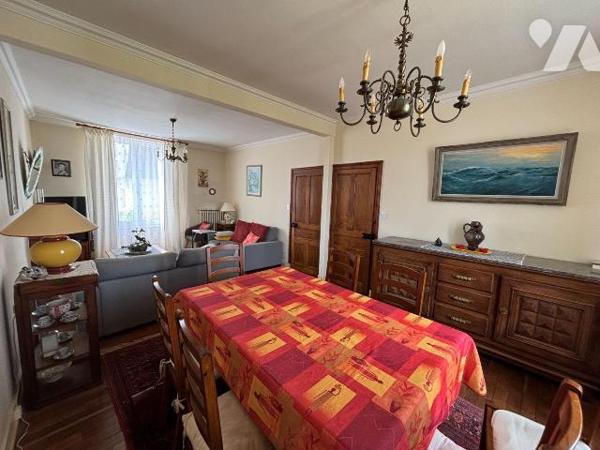 Maison a Vendre à BRIEC, en Finistère Sud (29), en Centre Ville, en EXCLUSIVITE, Maison Traditi...