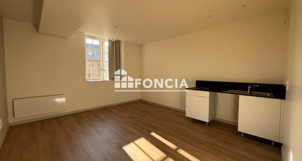 Location Studio 30.14 m² - Guingamp 22200