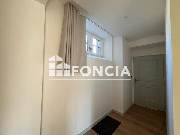Location Studio 30.14 m² - Guingamp 22200