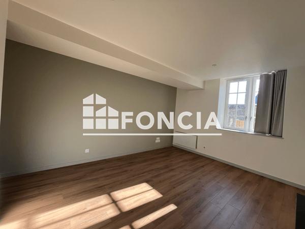 Location Studio 30.14 m² - Guingamp 22200