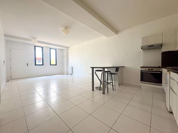 Stalingrad Jardin Botanique - Appartement T3 de 75m² , Bordeaux
