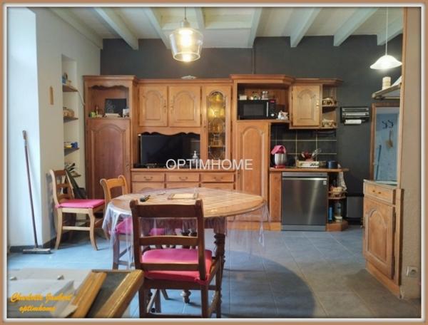 Ensemble immobilier en pierre