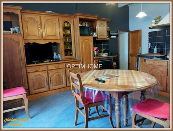 Ensemble immobilier en pierre