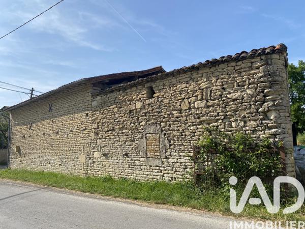 Maison à vendre 1 pièce 150 m² Villefollet