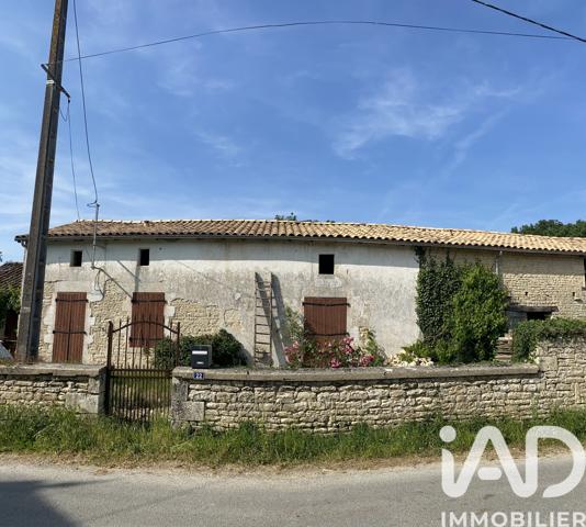 Maison à vendre 1 pièce 150 m² Villefollet
