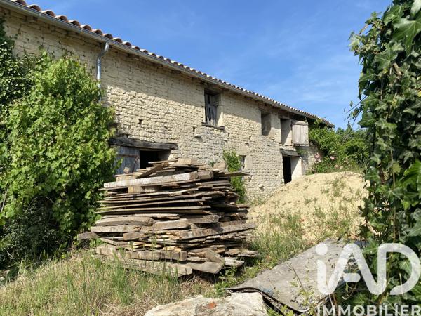 Maison à vendre 1 pièce 150 m² Villefollet